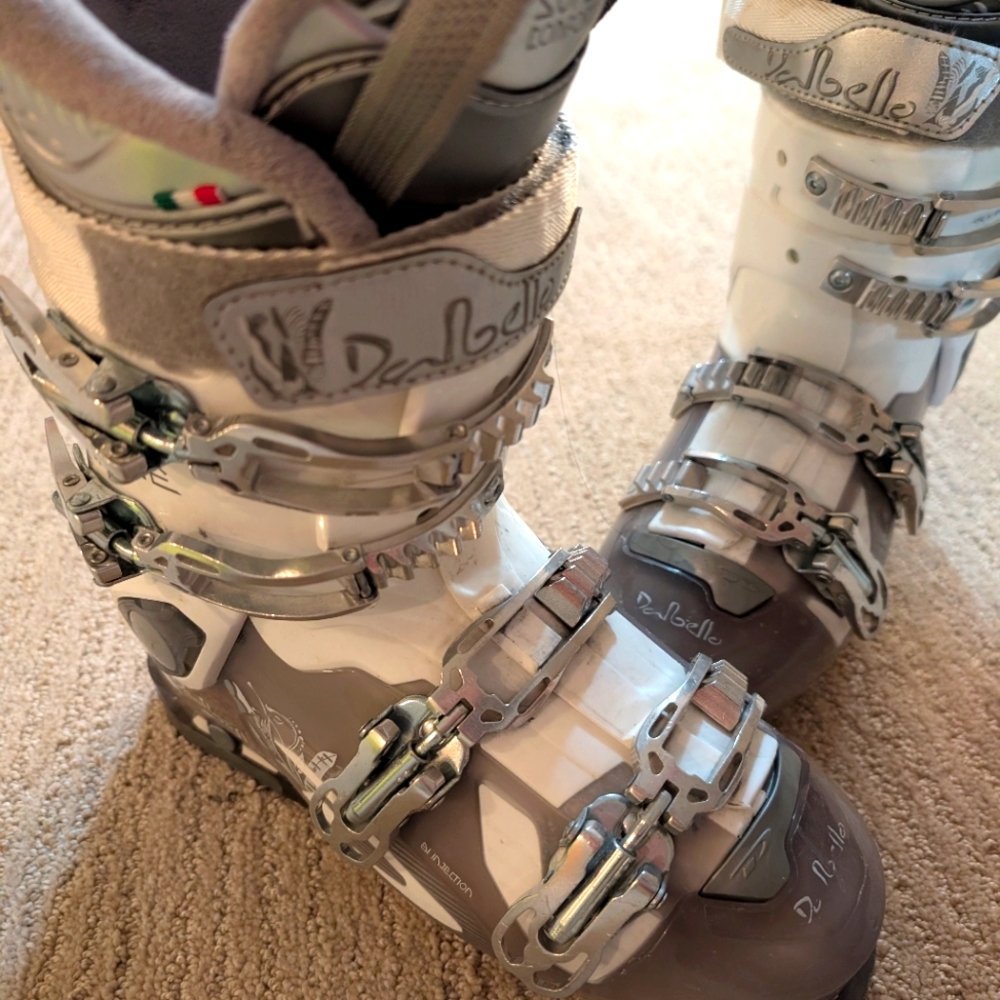 Dalbello Aspire Ski Boots